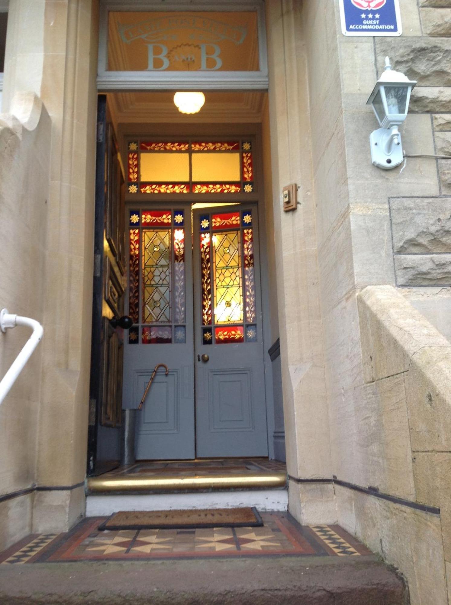 Oyo No 3 Otel Bath Dış mekan fotoğraf