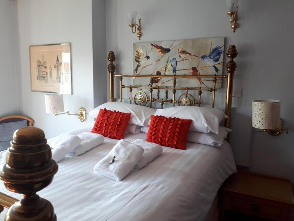 Oyo No 3 Otel Bath Dış mekan fotoğraf